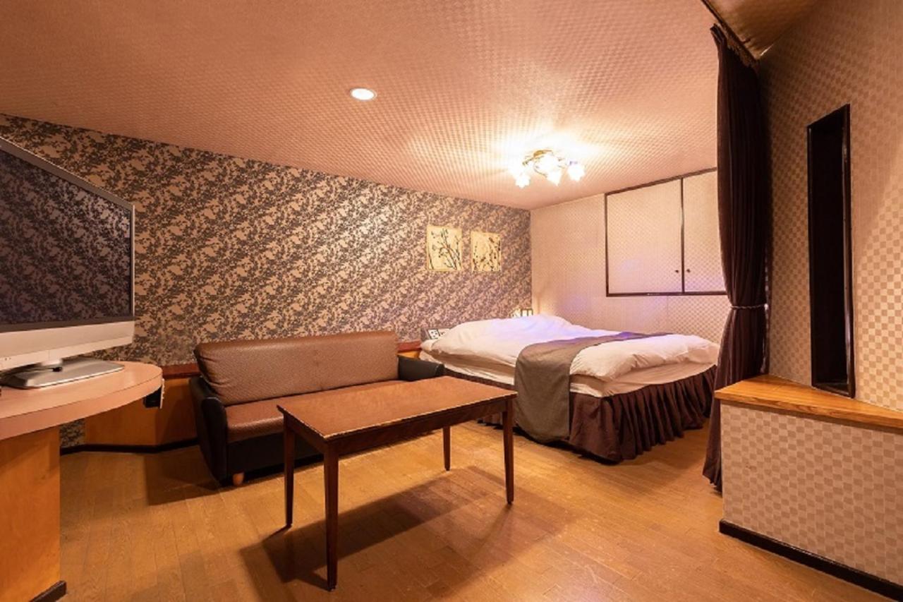 犬山ドルフィンリゾート各務原店-大人専用- (Adults Only) 各务原市 外观 照片